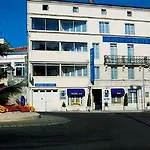Brit Bleu Nuit Hotel Saintes