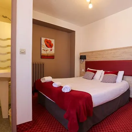 Brit Bleu Nuit Hotel Saintes