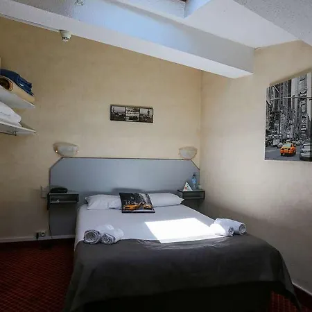 Hotel Brit Bleu Nuit 3*
