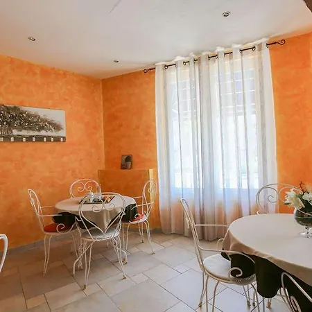 Brit Bleu Nuit Отель 3*