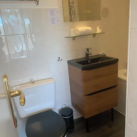 Brit Bleu Nuit Отель