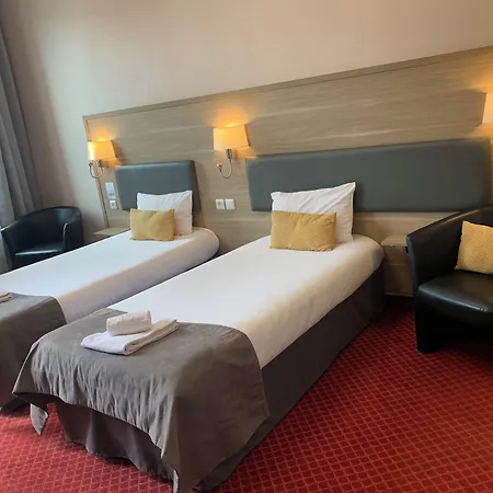 Hotel Brit Bleu Nuit Saintes