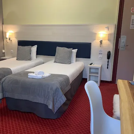 Brit Bleu Nuit Hotel Saintes