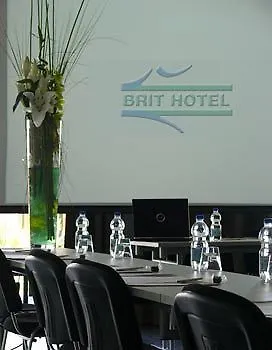 Brit Bleu Nuit ホテル サント