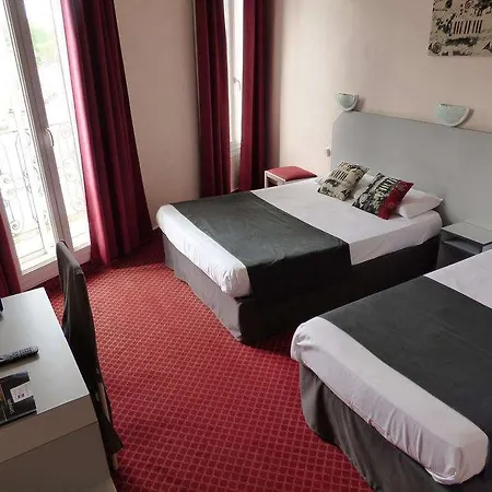 蓝色之夜布里特酒店 酒店 3*