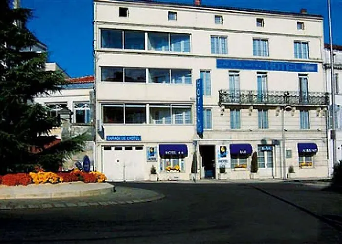 Brit Bleu Nuit Otel Saintes