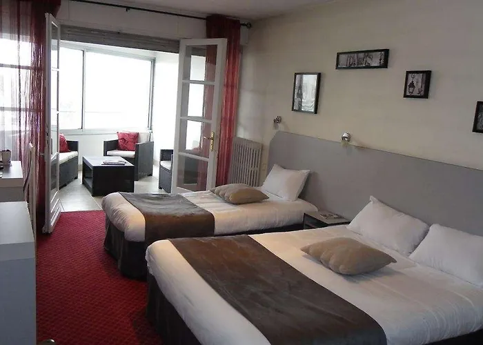 Hotel Brit Bleu Nuit Saintes